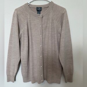 Vintage light brown cardigan with faux pearl buttons